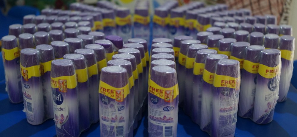 We provided a bottle of prickly heat powder to over 100 children.