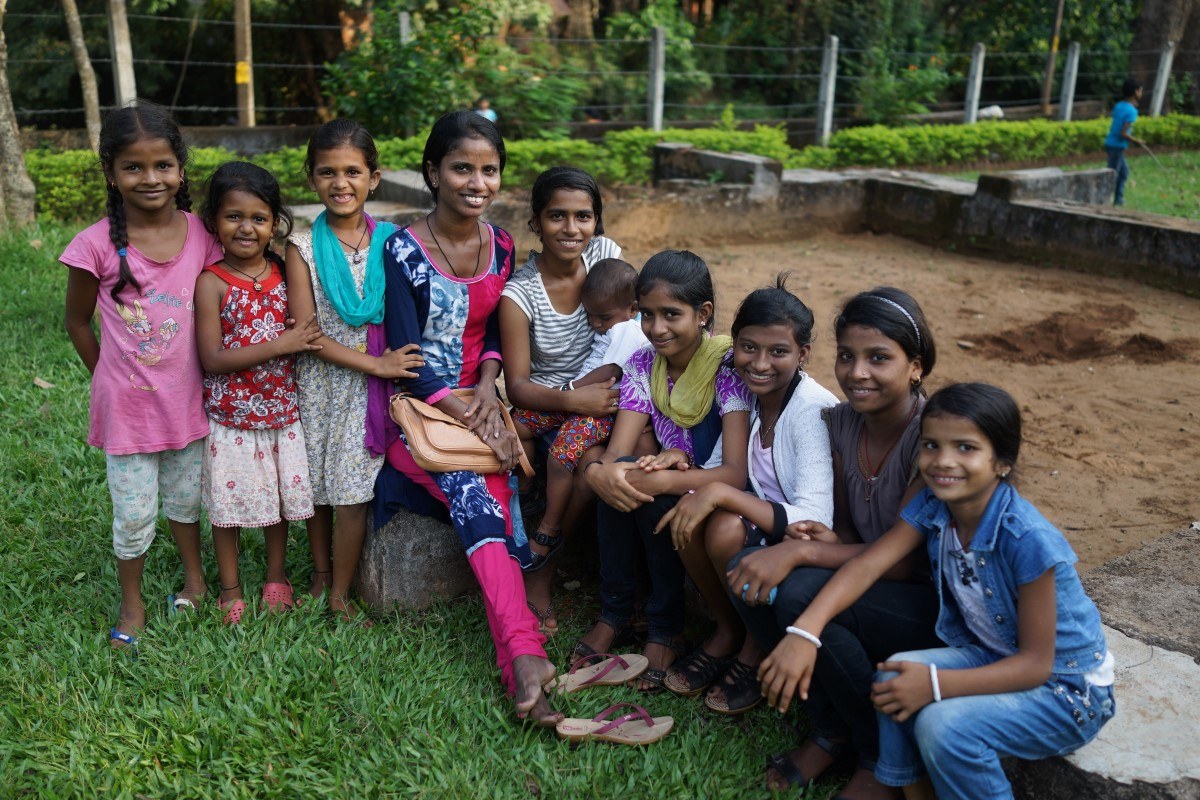 Group Photo With Yallama